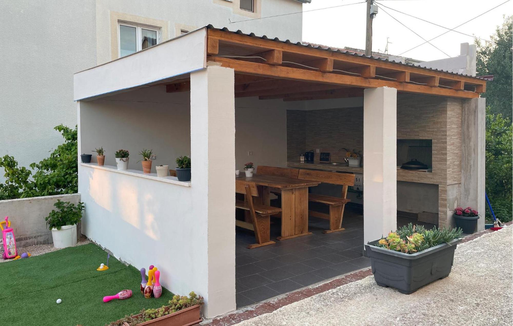 Pet Friendly Apartment In Biograd With Kitchen Biograd Na Moru Bagian luar foto