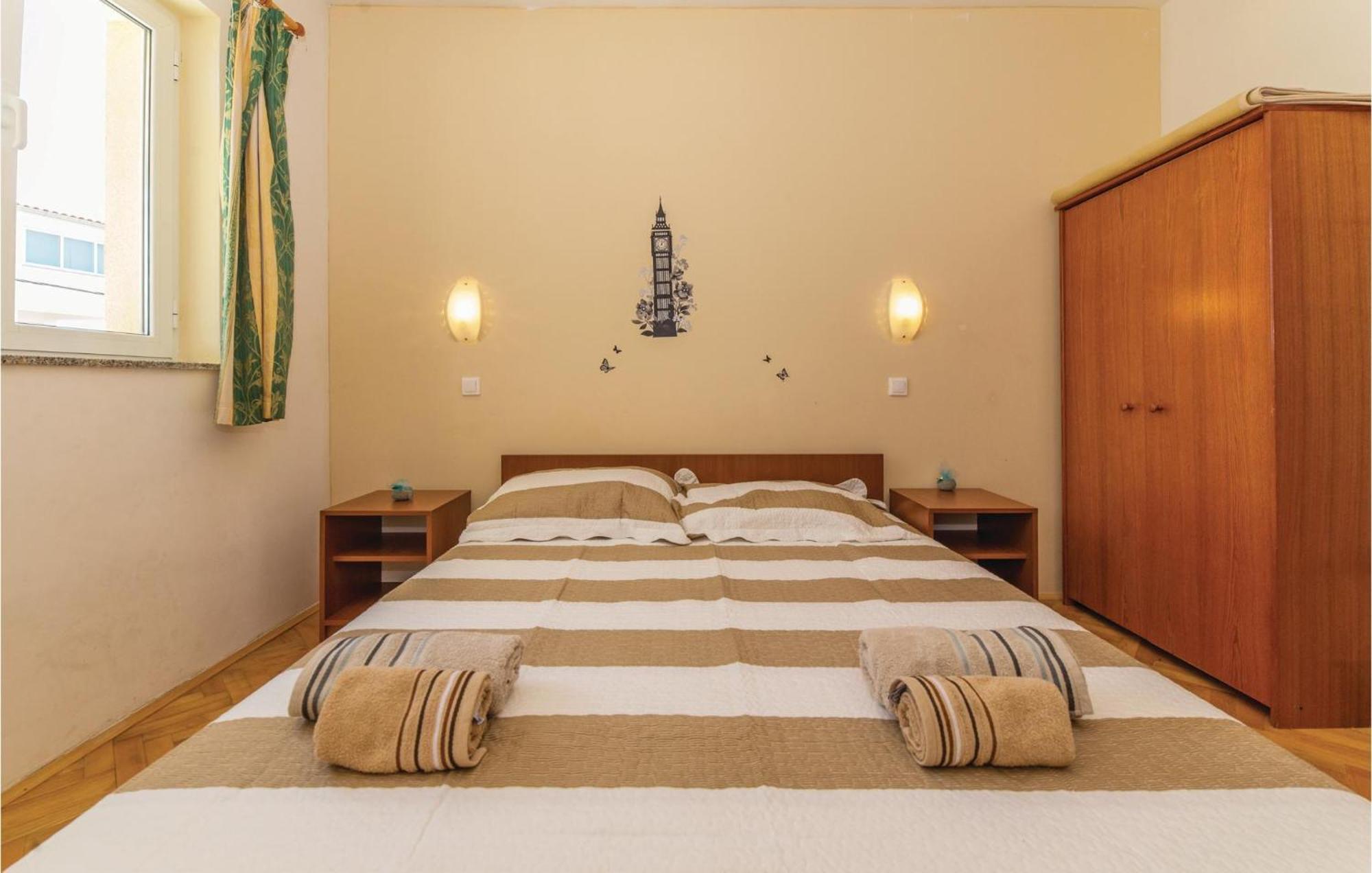 Pet Friendly Apartment In Biograd With Kitchen Biograd Na Moru Bagian luar foto